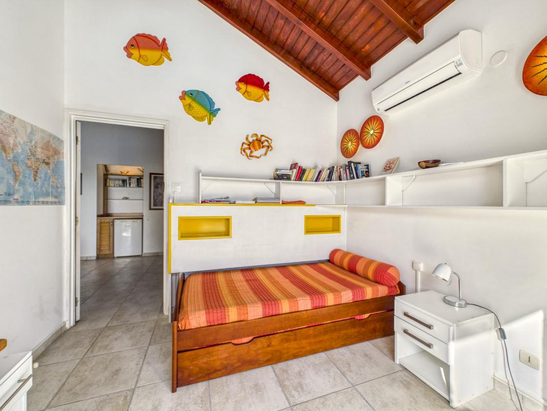 29.Location Villa piscine Saint François Guadeloupe_Chambre enfants